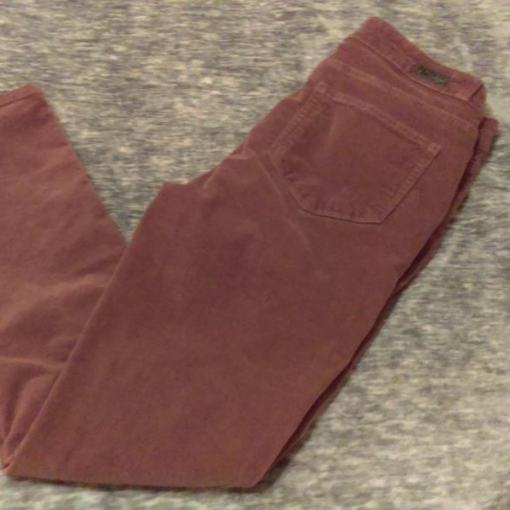 Paige mauve corduroy size 29